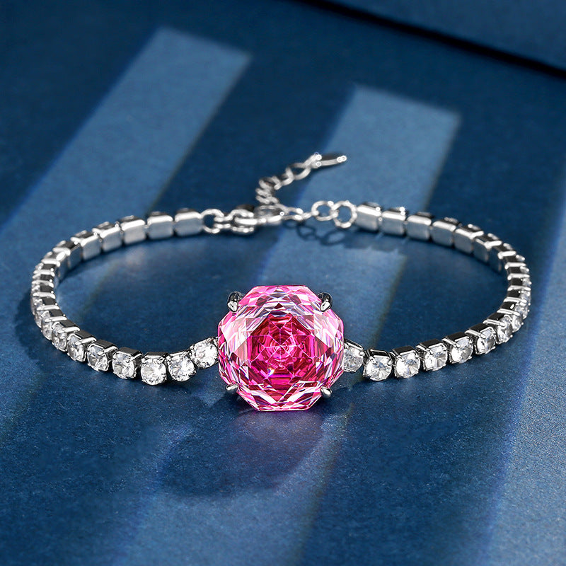 Bracelet élégant entièrement incrusté de zircons