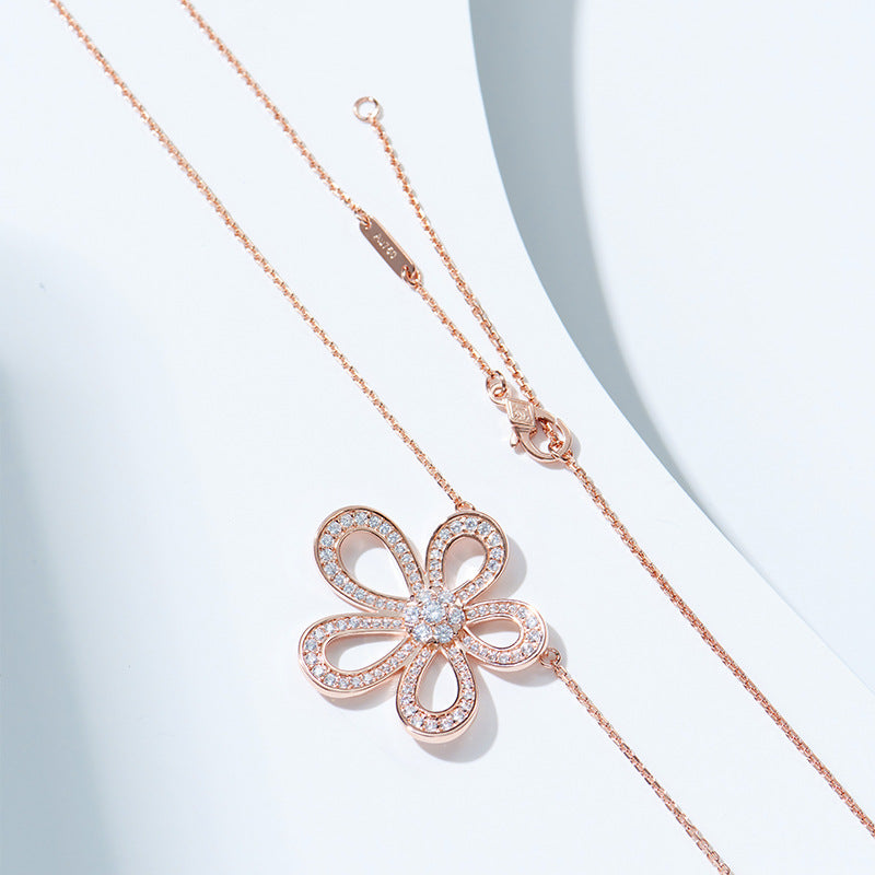S925 silver-plated five-flower necklace