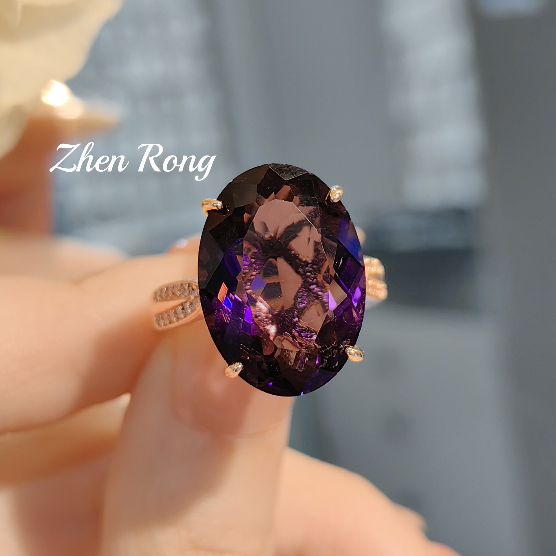 Heavy Industry Topaz Pigeon Egg Treasure Series