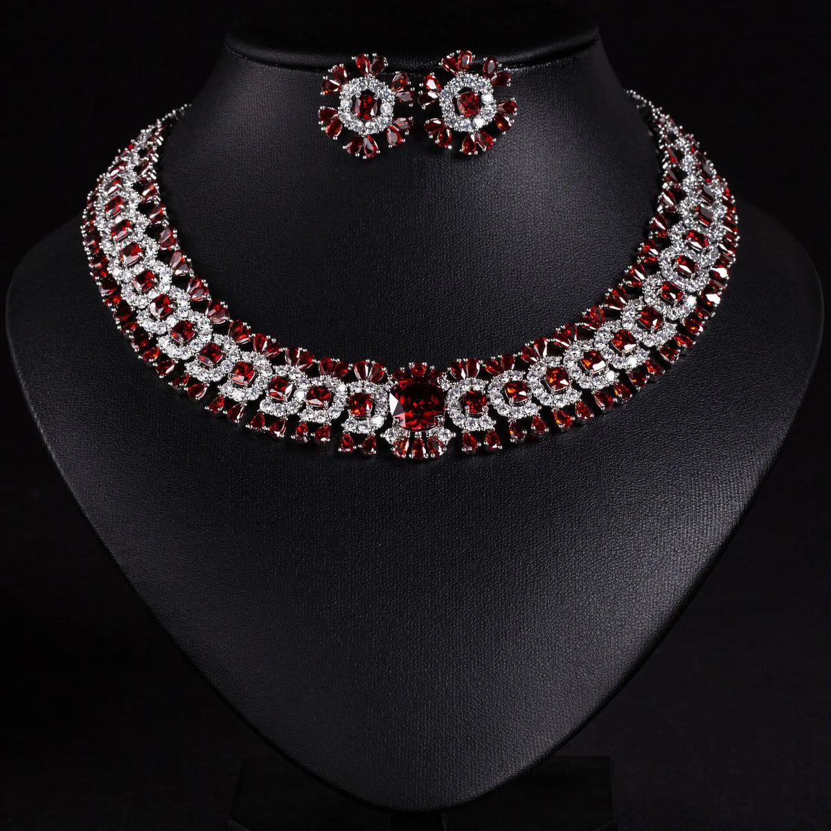 Ensemble collier et boucles d'oreilles de luxe en cristal jaune pour soirée de gala