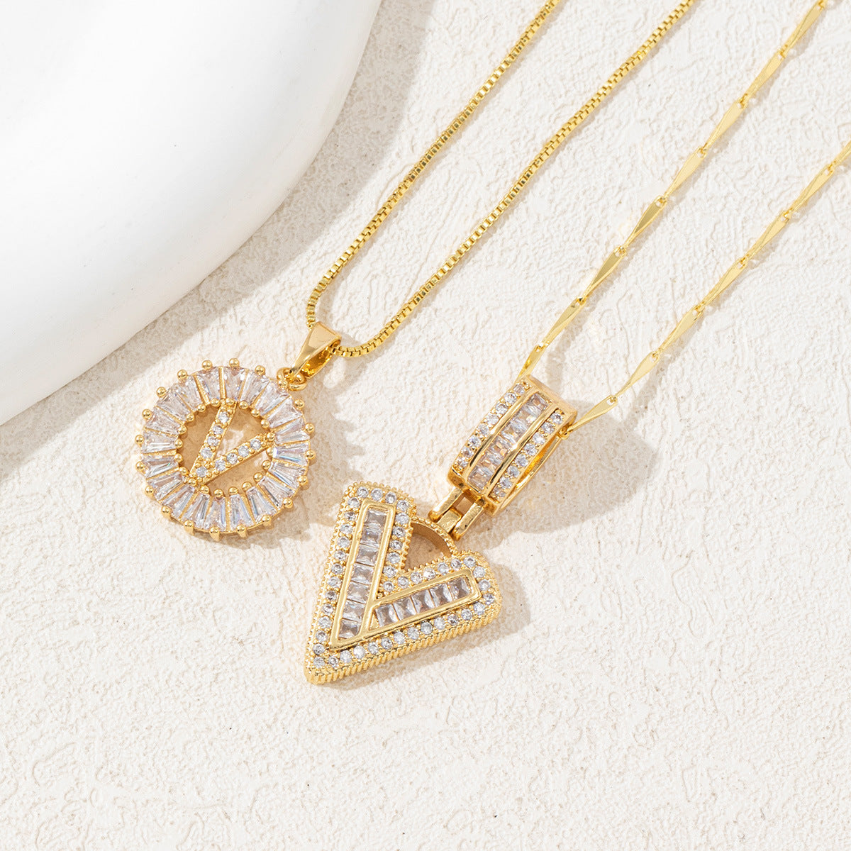 Full Diamond Rock Sugar 26 Letter Necklace