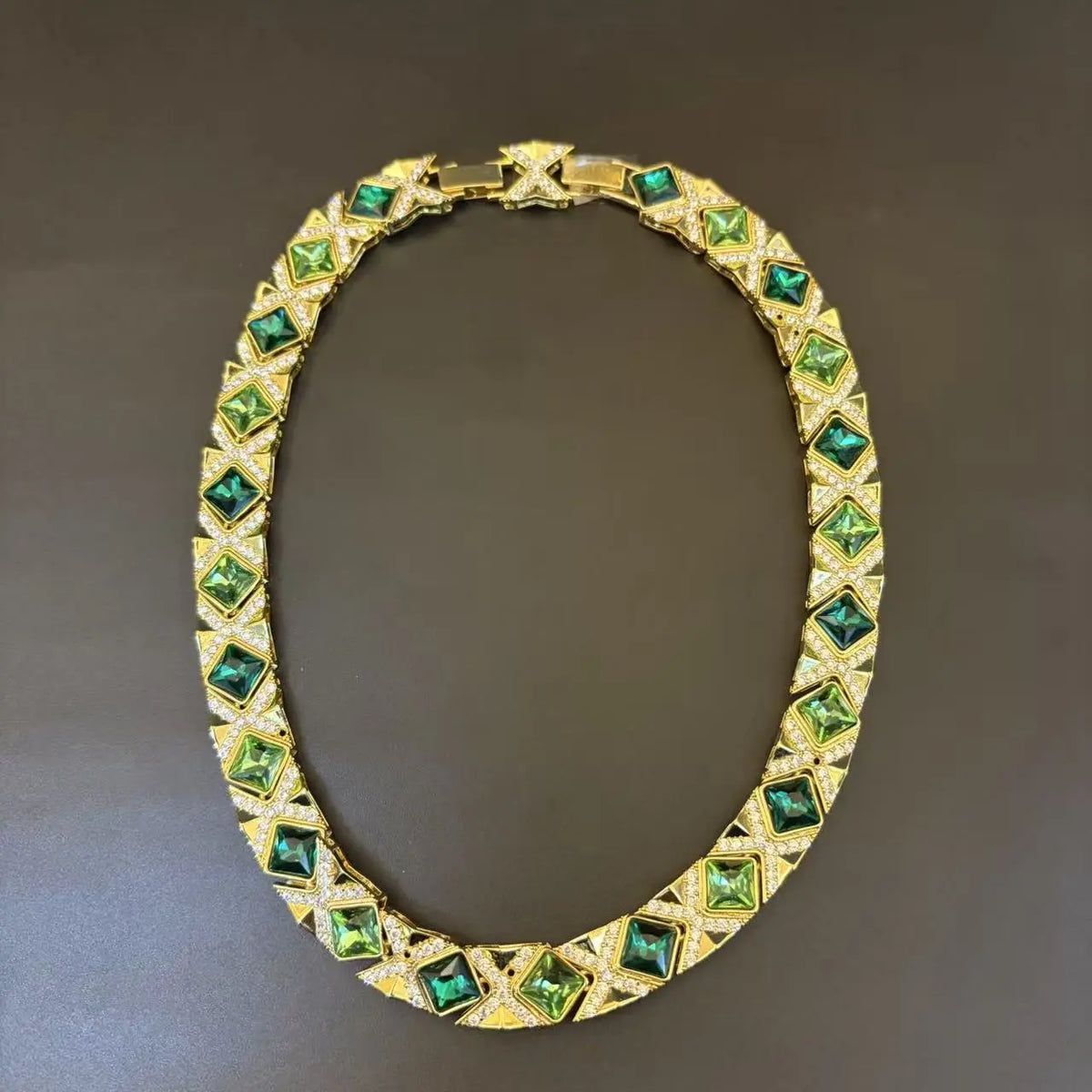Parure de bijoux boucles d'oreilles clous collier bracelet « cube de sucre » tempérament courtois