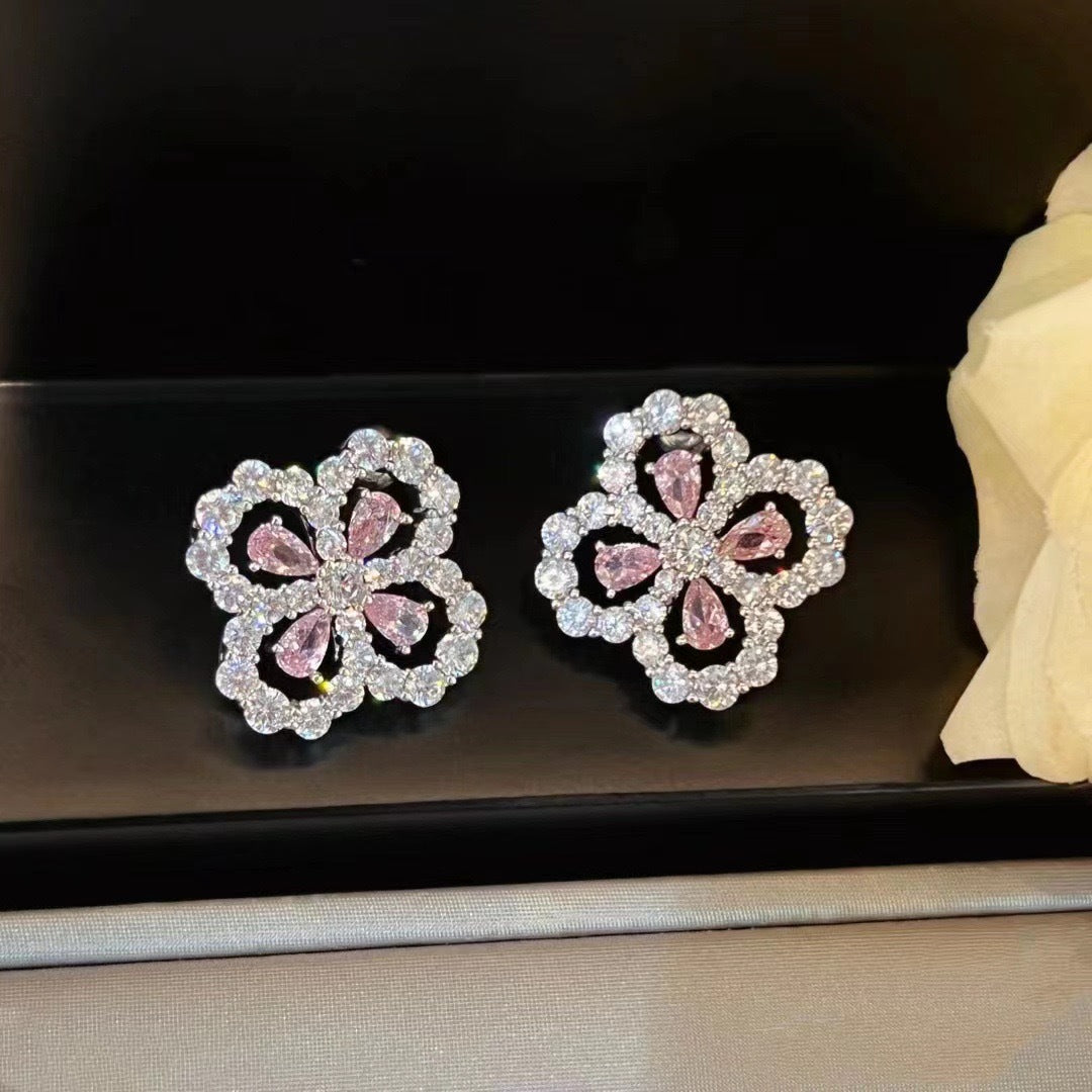 HANA GARDEN NECKLACE