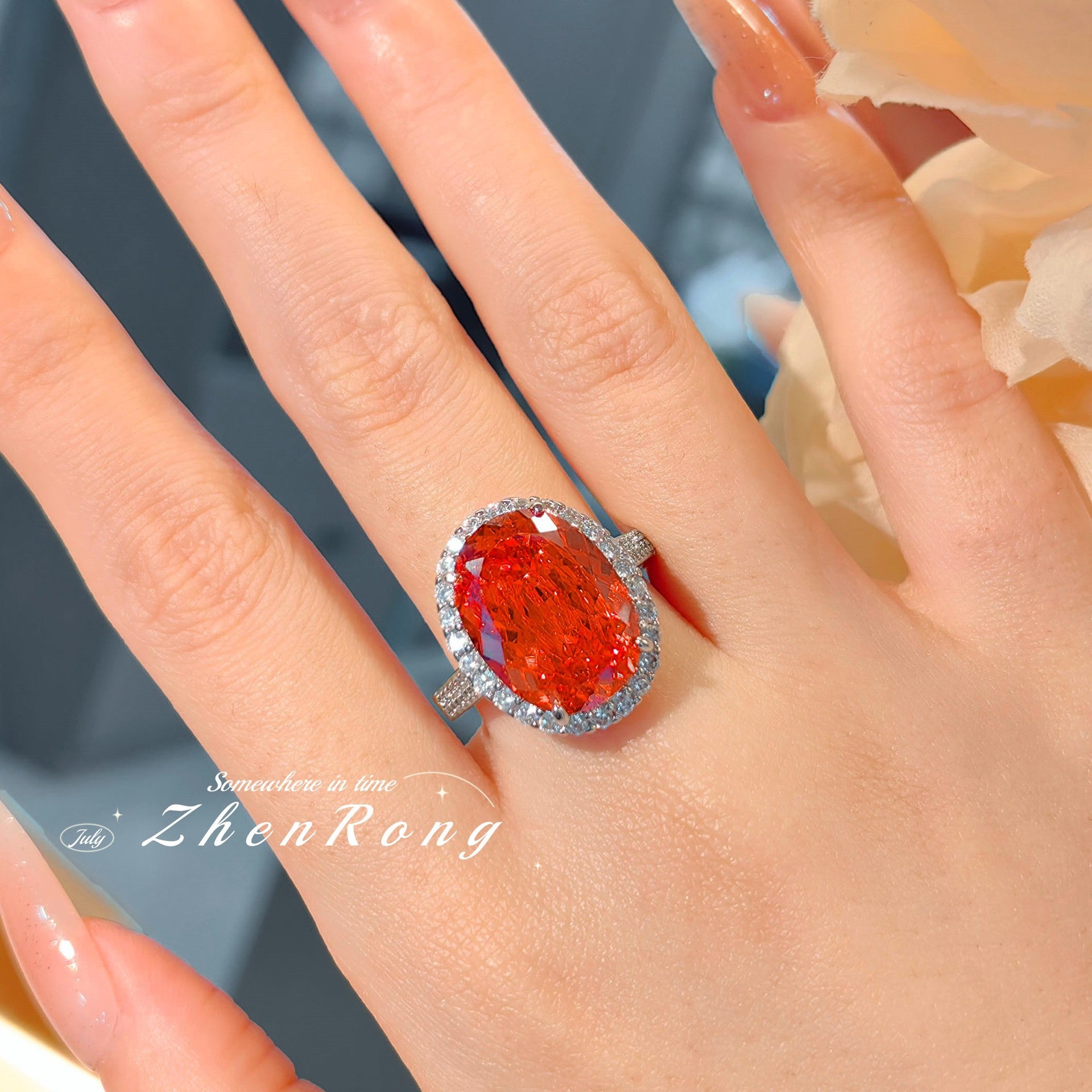 Fashion cutting colored diamond pigeon egg collection