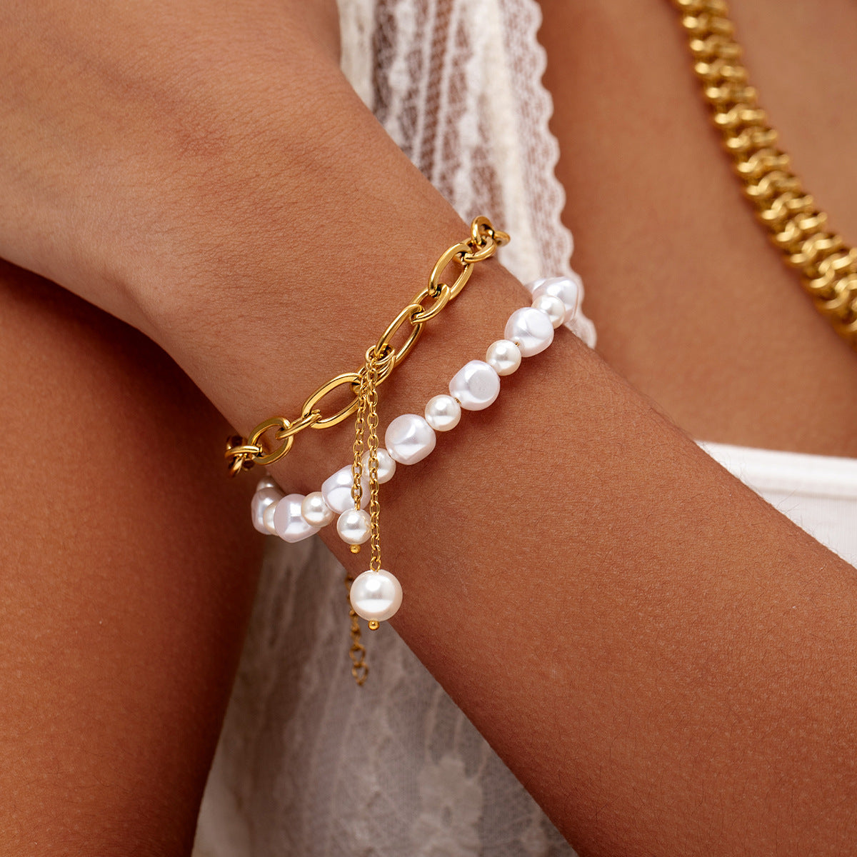 Fashion stitching pearl titanium steel bracelet