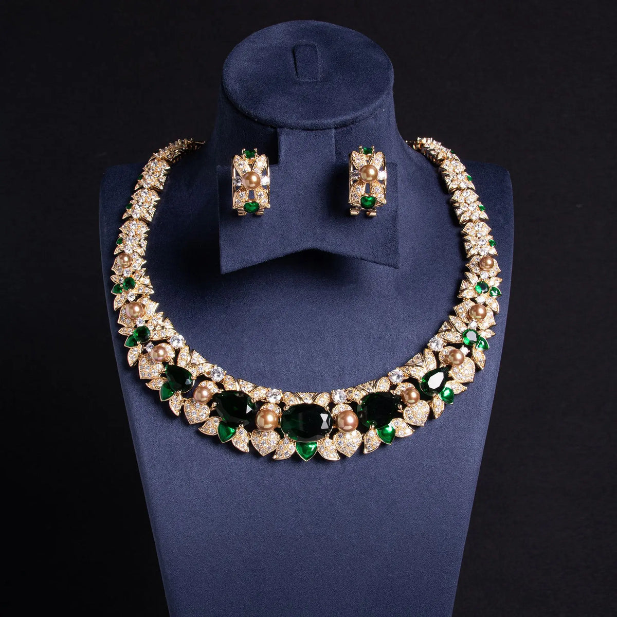 Parure de collier de luxe en pierres précieuses multicolores or pour une tenue de soirée