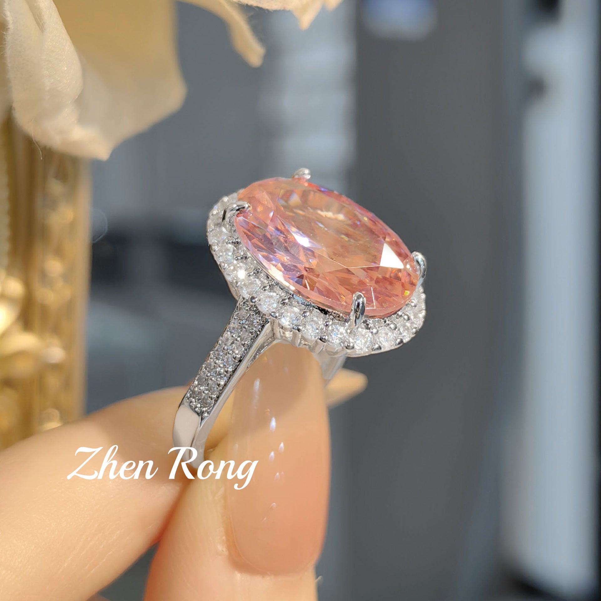 Heavy Industry Color Diamond Pigeon Egg Hanging Color Treasure Series