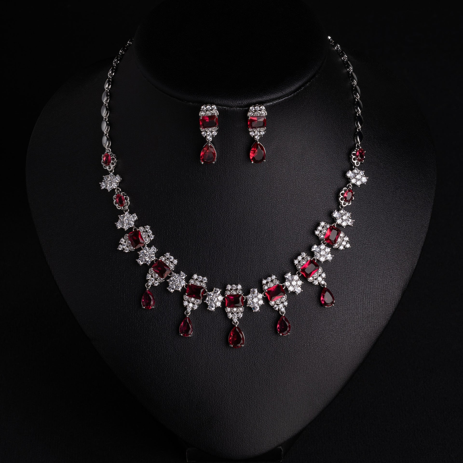 Luxury Ruby Red Crystal Drop Necklace Earrings Set – Elegant Statement Jewelry for Women
