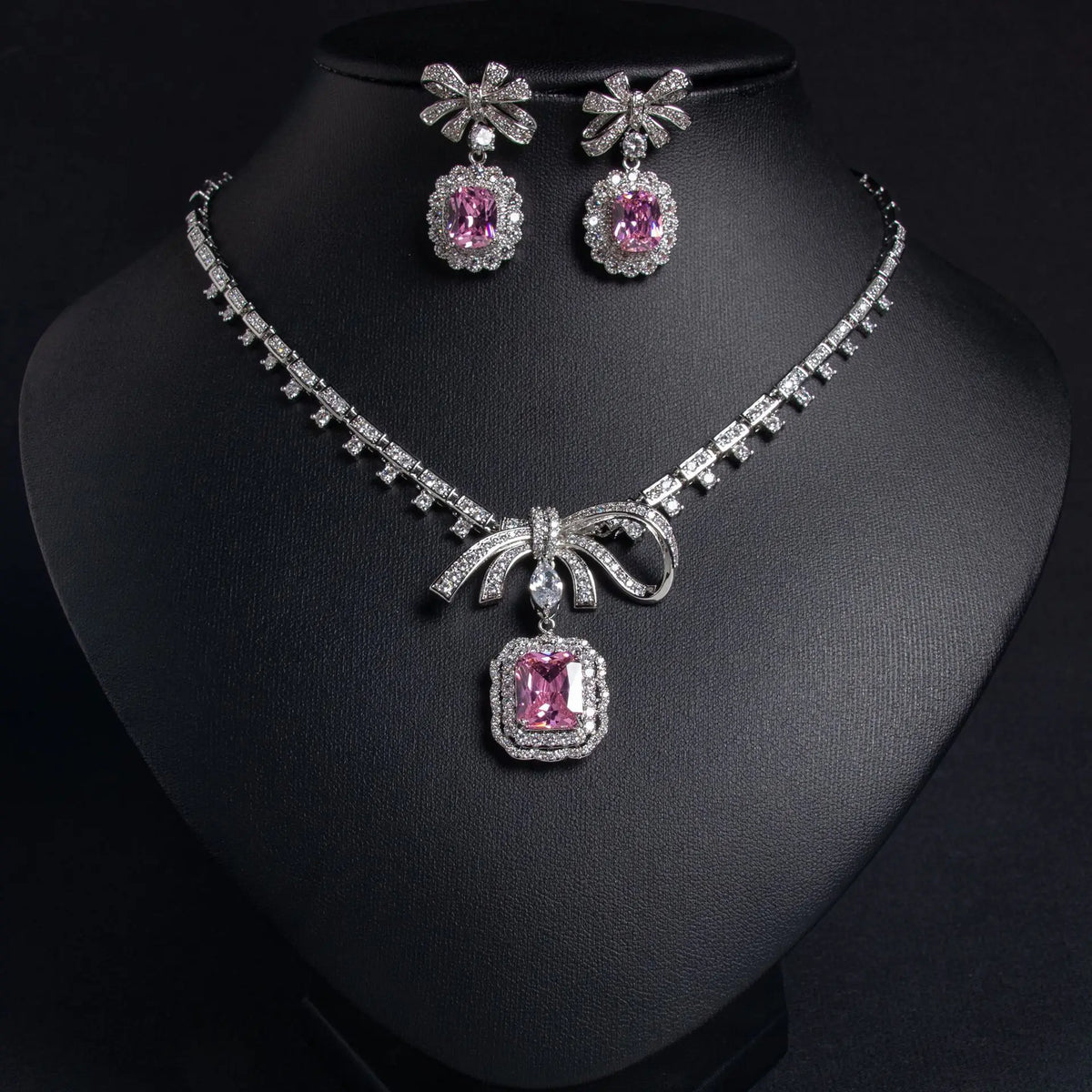 Ensemble Collier Boucles d'Oreilles Nœud Papillon Zircon Mode