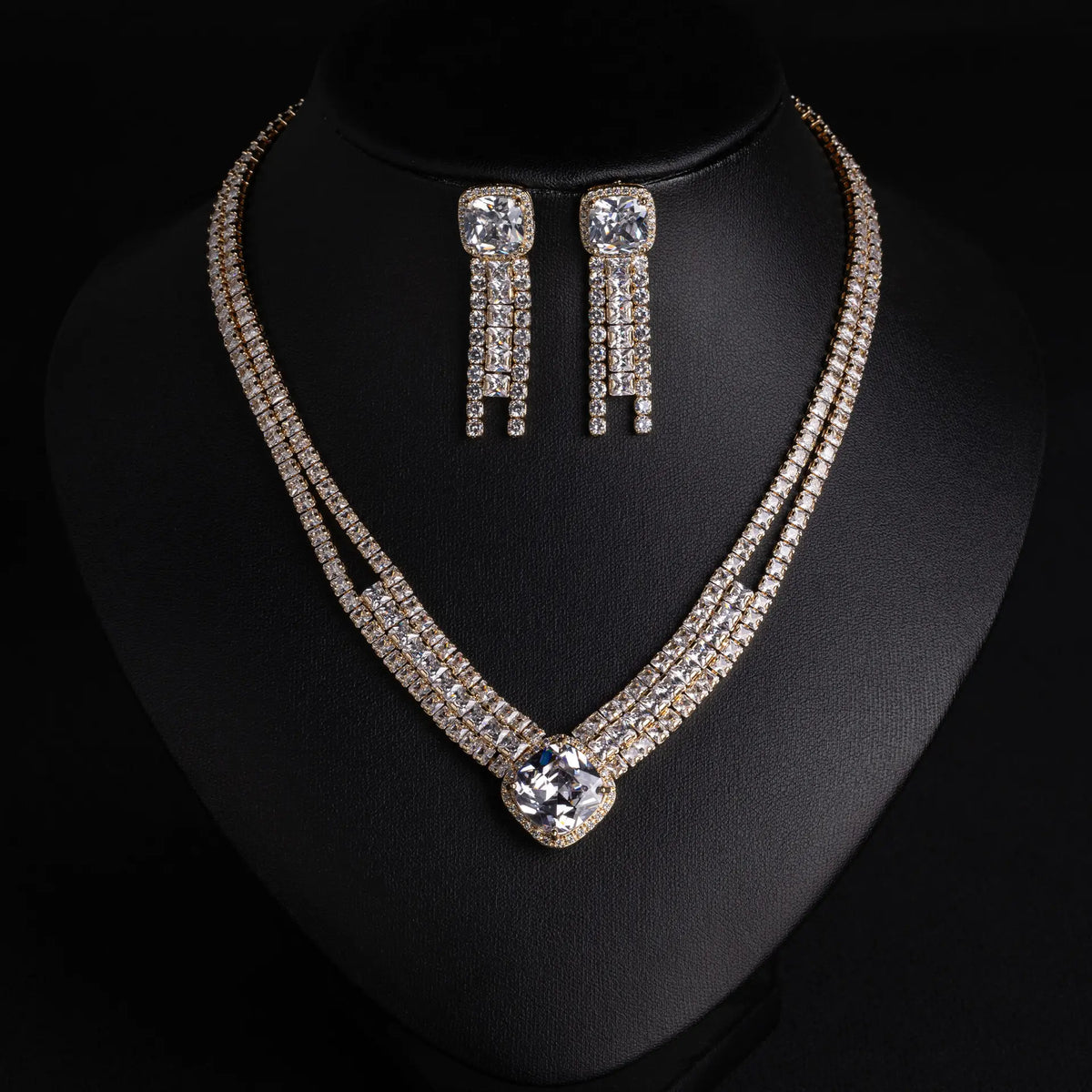 Luxury Ruby Red Crystal Necklace Earrings Set – Sparkling Formal Jewelry for Women