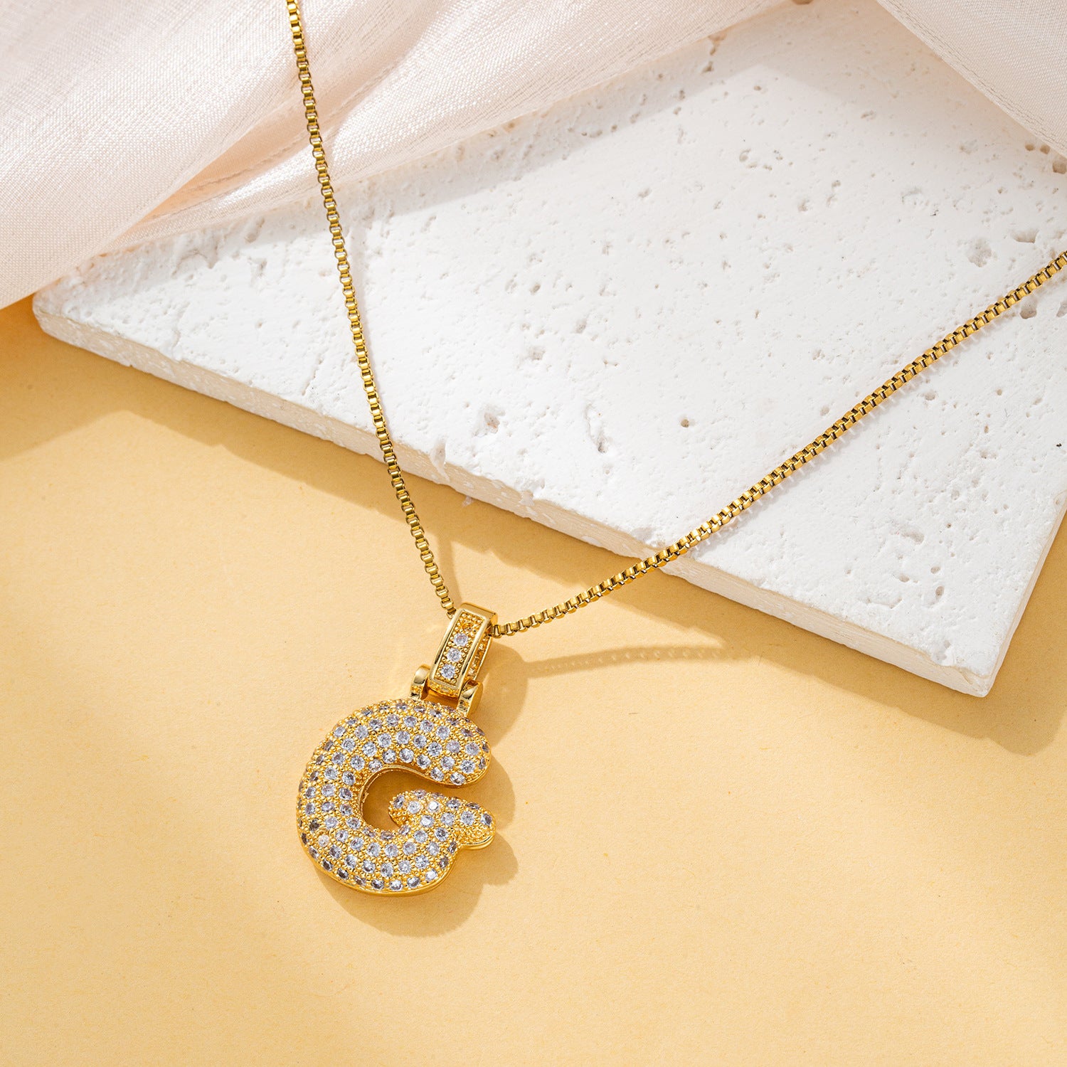 Creative fashion zircon fat 26 letter necklace