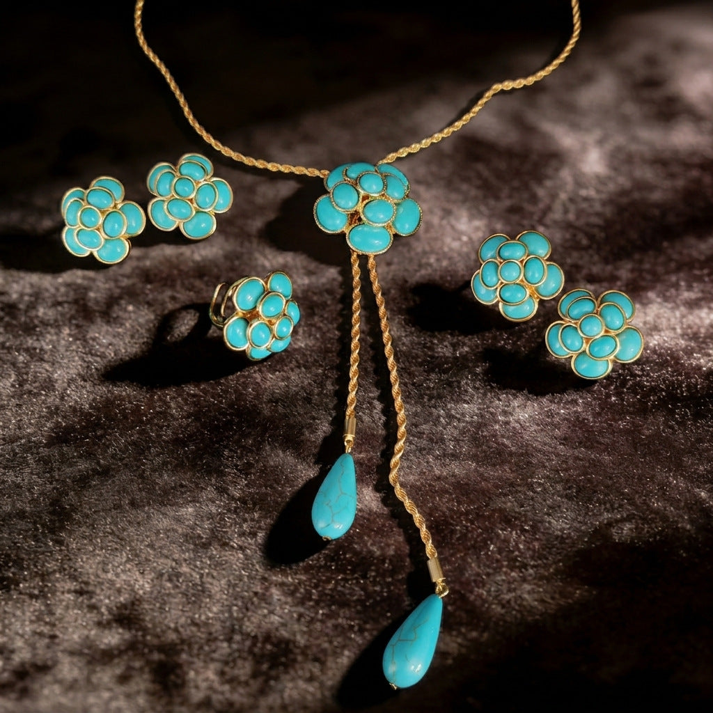 Qingdao medieval light luxury niche turquoise flower fringed set high sense workplace business versatile collarbone chain women