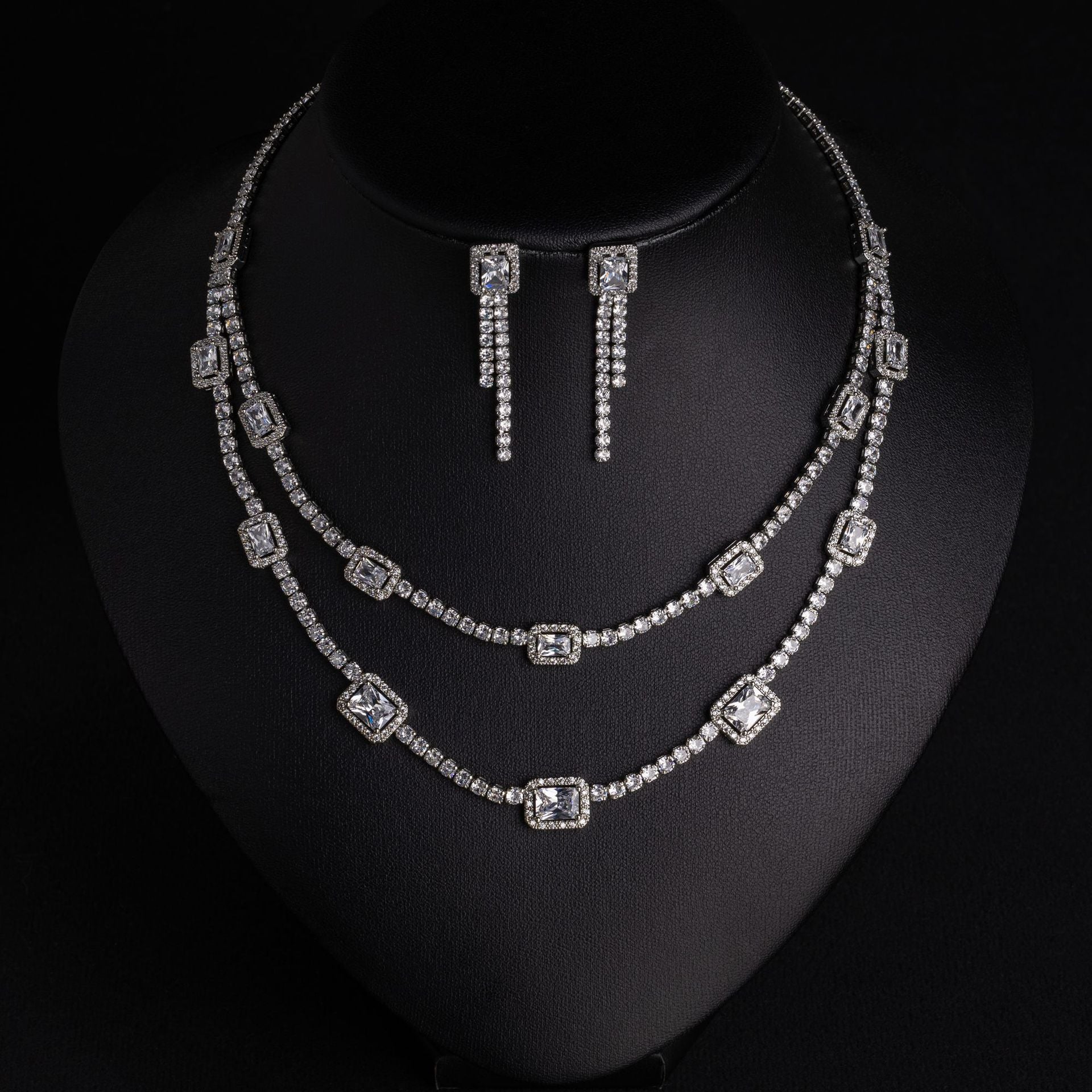 Luxury Ruby Crystal Necklace Earrings Set – Sparkling Silver Statement Jewelry