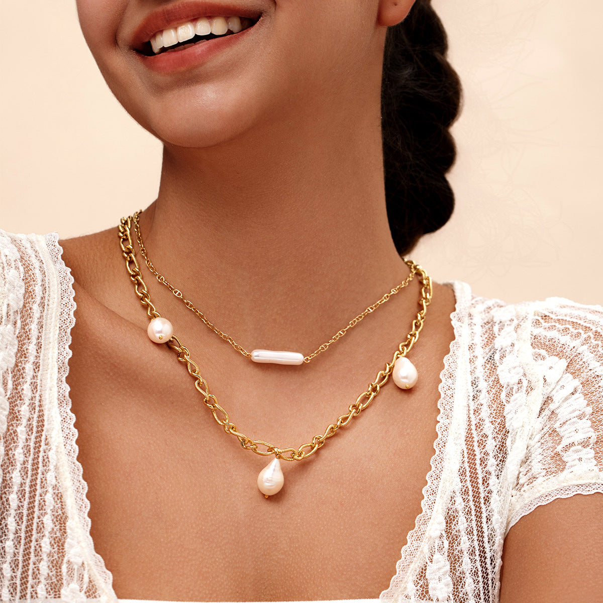 S925 sterling silver special-shaped imitation pearl necklace