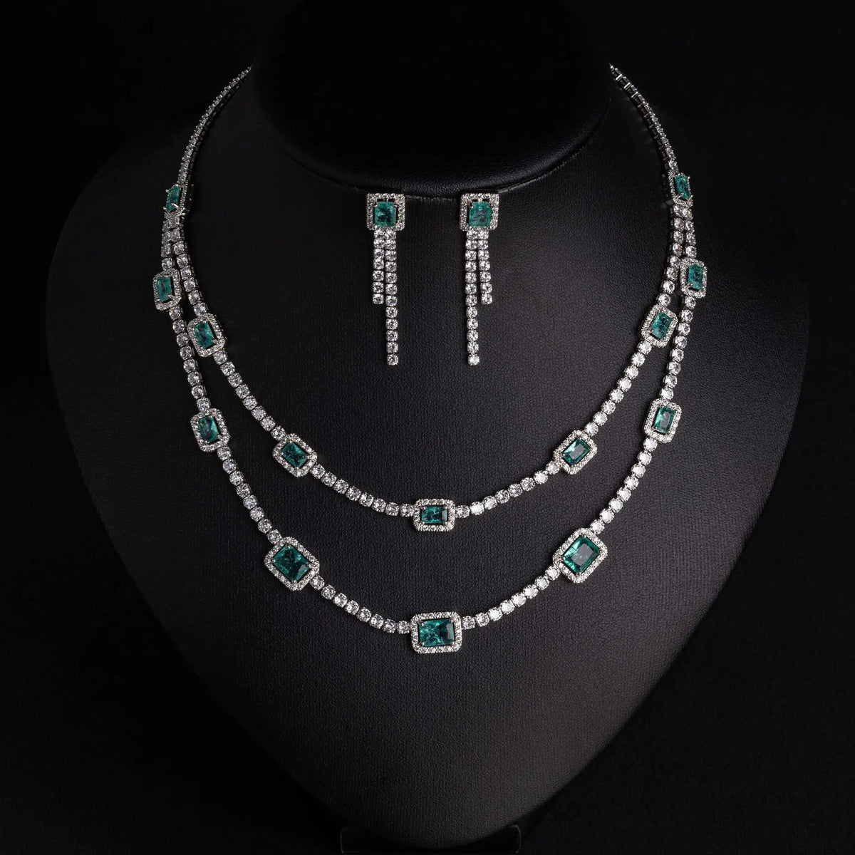 Luxury Ruby Crystal Necklace Earrings Set – Sparkling Silver Statement Jewelry