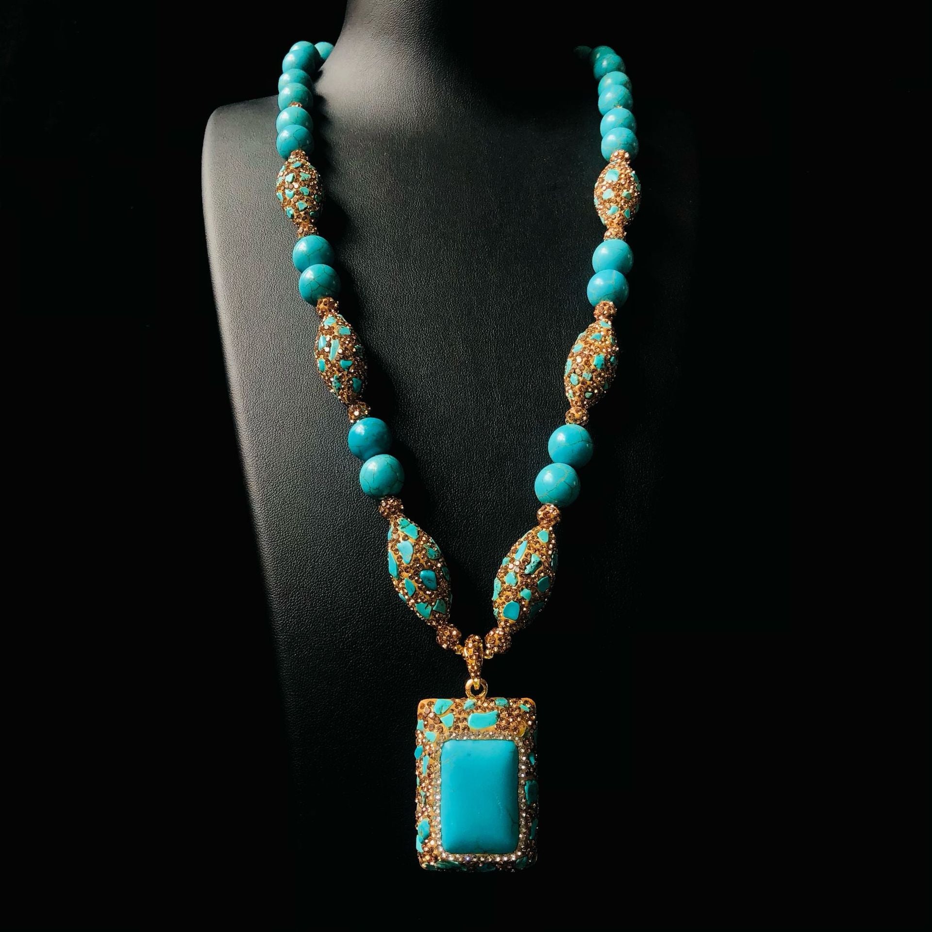 Turquoise pendant necklace women's retro fashion light luxury necklace