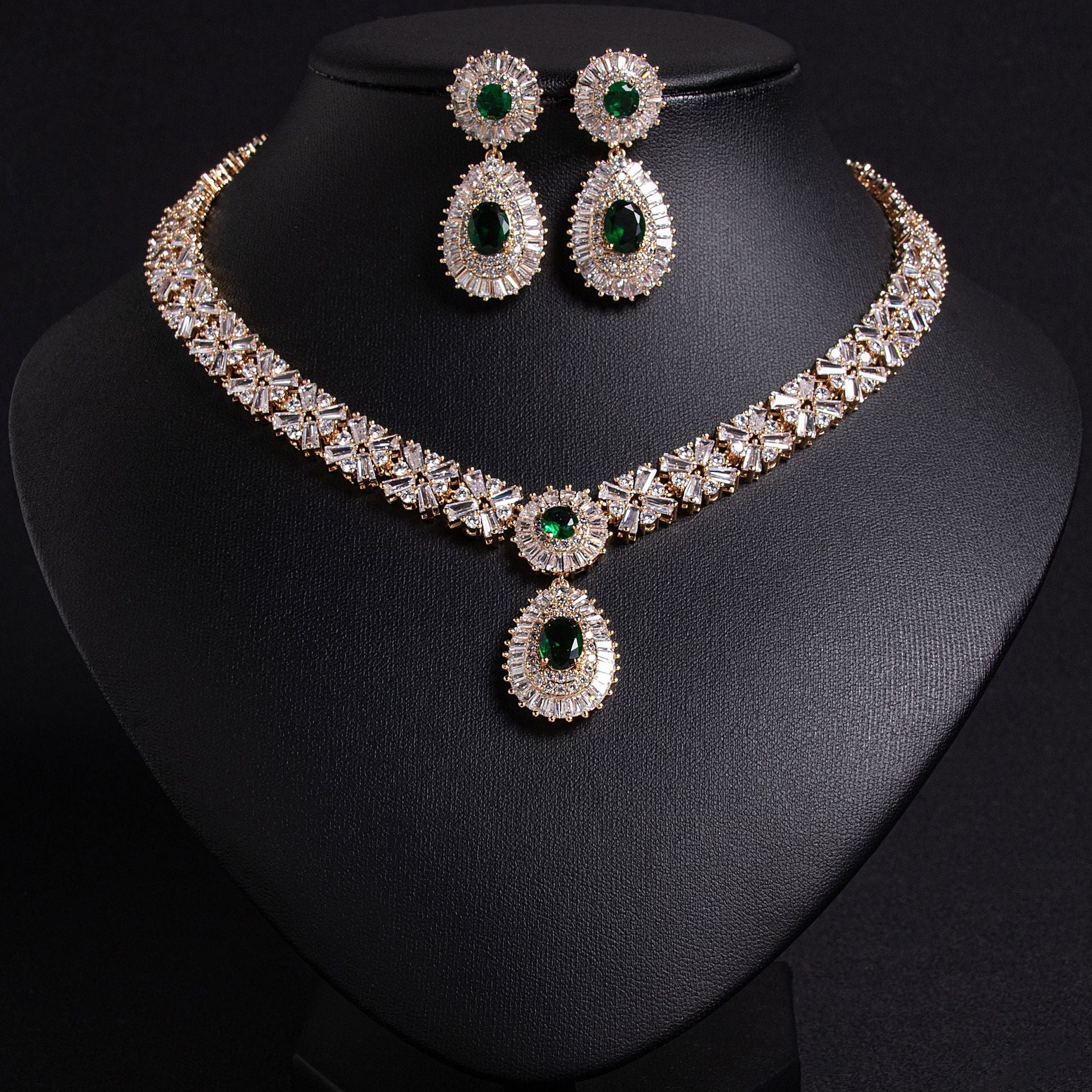 Luxury Red Crystal Statement Necklace Set – Bridal Wedding Jewelry for Women