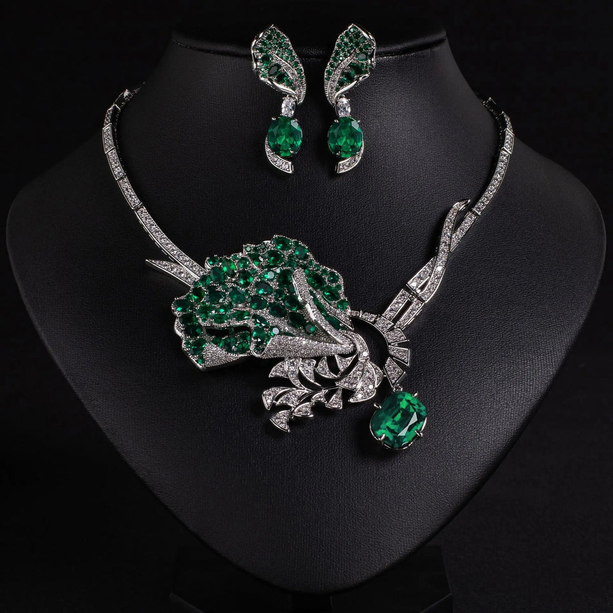 Luxury Emerald Rose Statement Jewelry Set – Crystal Necklace Earrings for Women