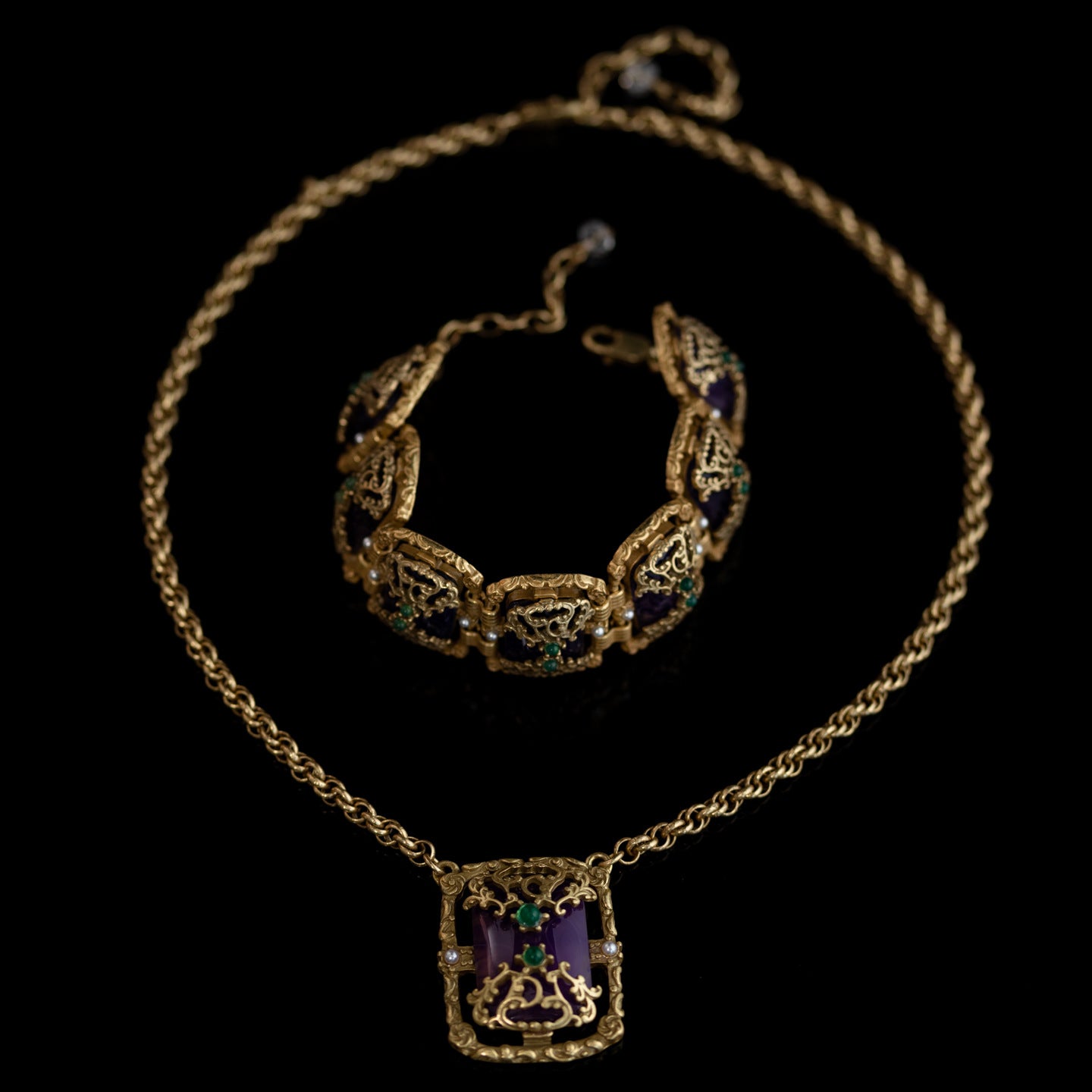 Medieval purple hollow heavy industry pendant necklace set