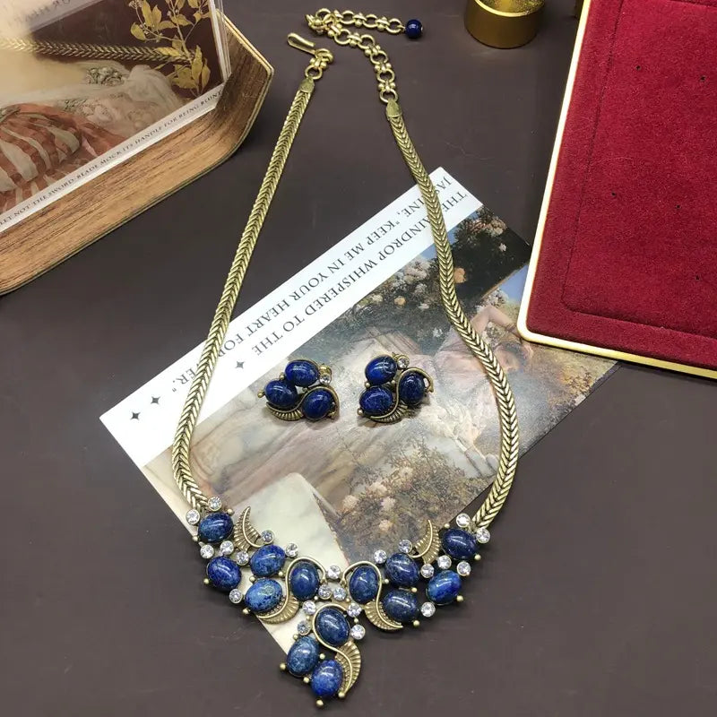 Ensemble collier et boucles d'oreilles turquoise au design vintage