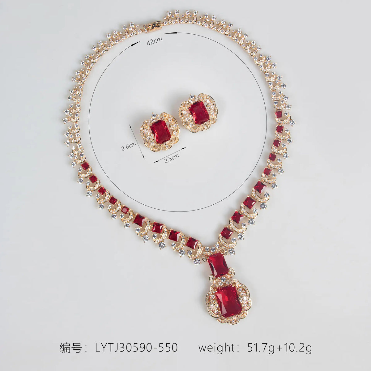 Ensemble de bijoux collier et boucles d'oreilles taille coussin vert émeraude de luxe