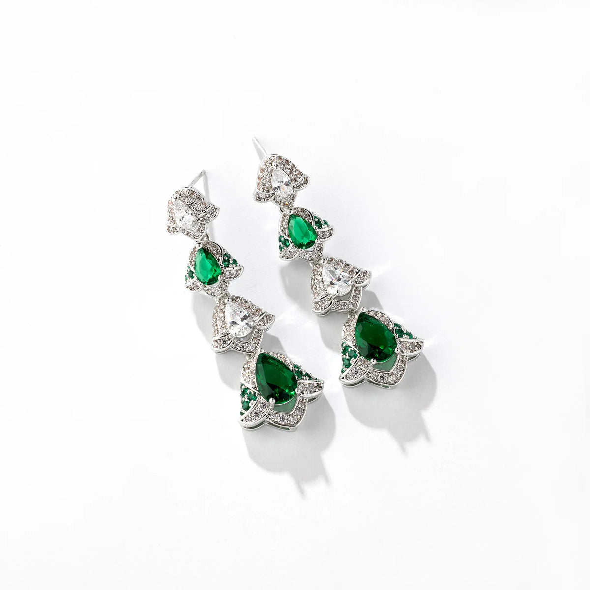 Parure de bijoux glamour en cristal rouge, rose et vert pour soirée de gala
