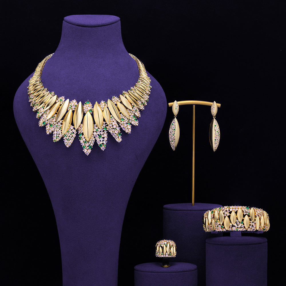 Glamorous Gold Crystal Jewelry Set for Evening and Party Wear