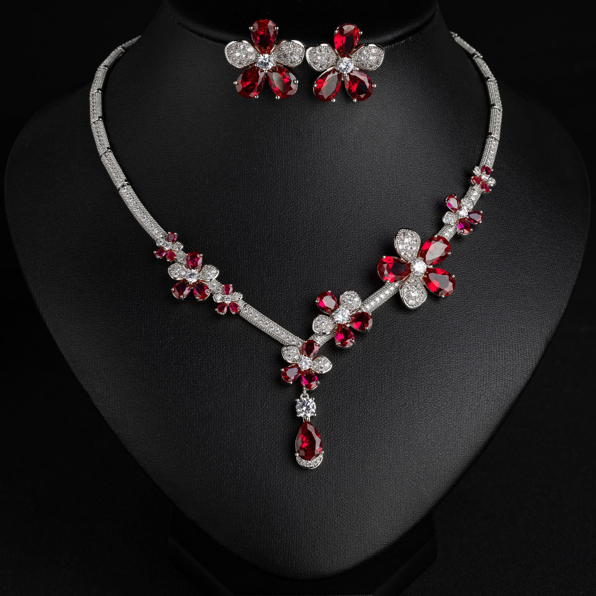 Elegant Multicolor Crystal Flower Necklace and Earrings Set – Luxury Jewelry for Women
