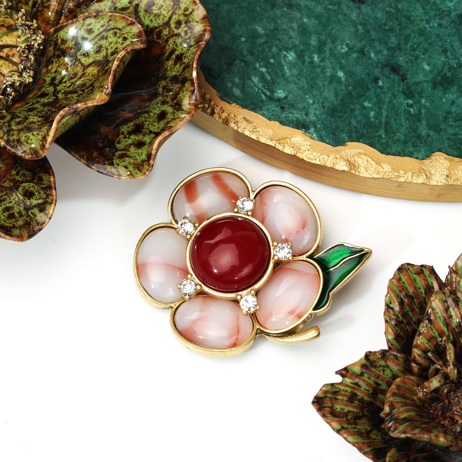 Fashion Versatile Temperament Brooch Earrings Retro Jewelry Set Retro Jewelry