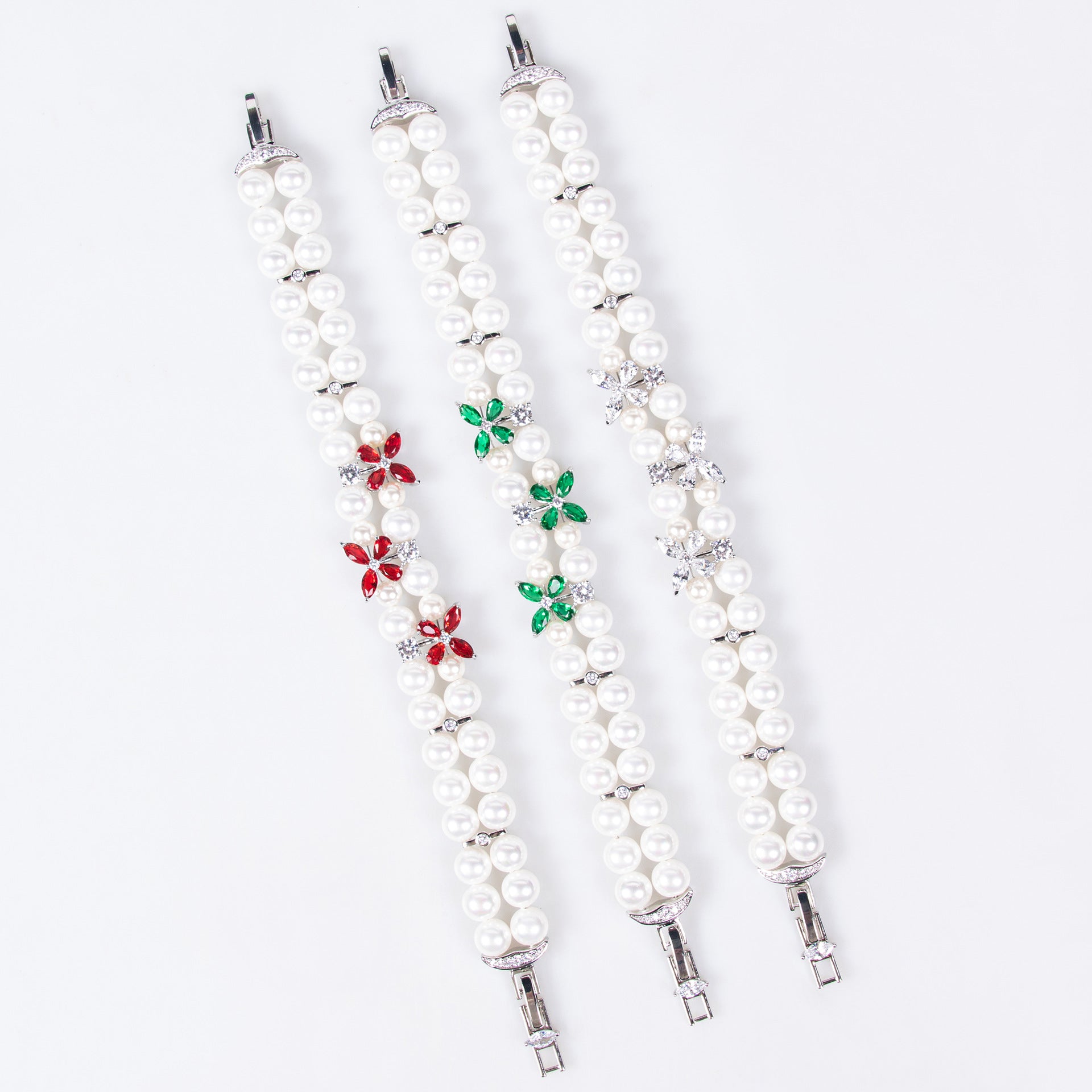 Luxury Pearl Butterfly Bracelet with Crystal Flower Accents – Elegant Statement Jewelry for Women