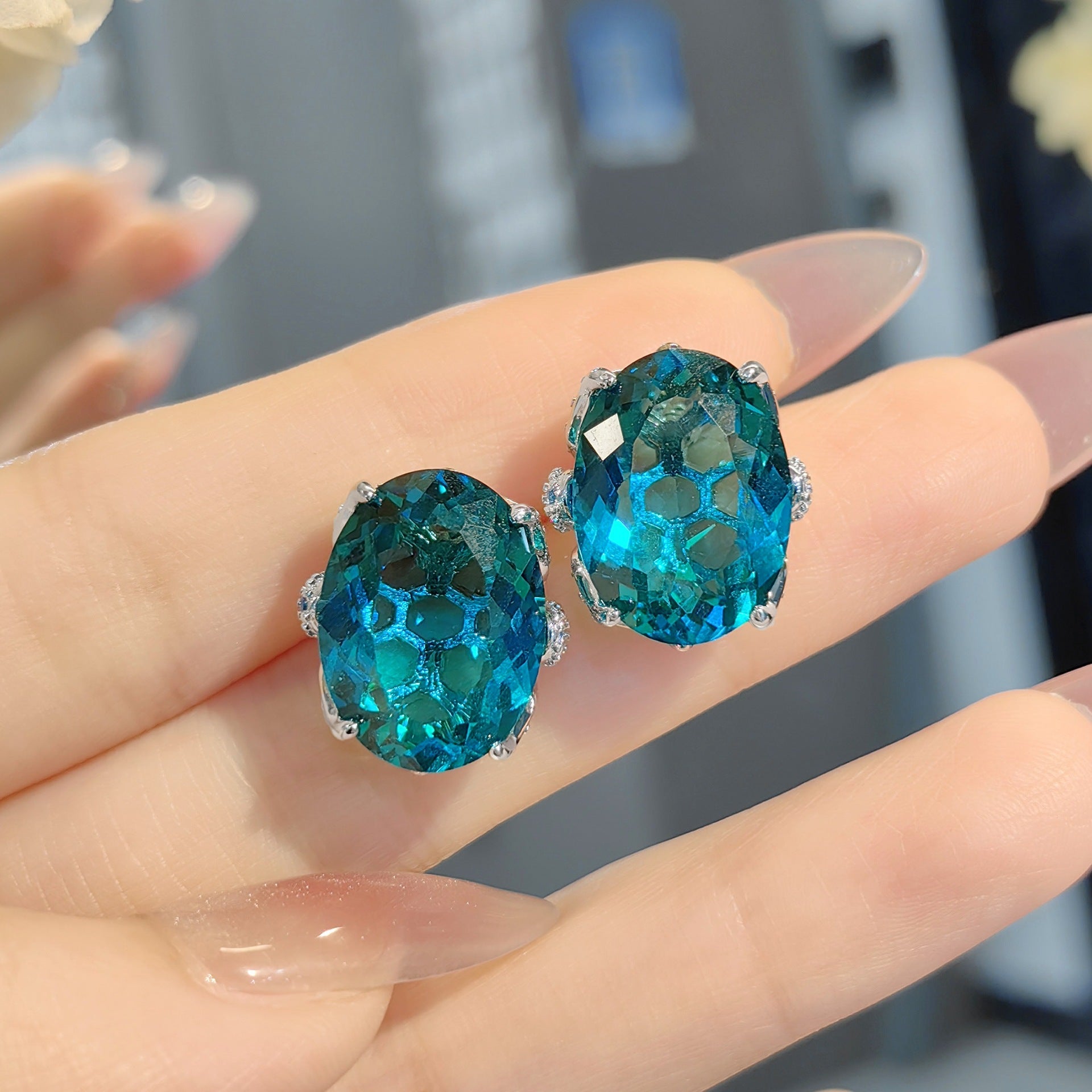 Light luxury pink pigeon egg colored gemstone series