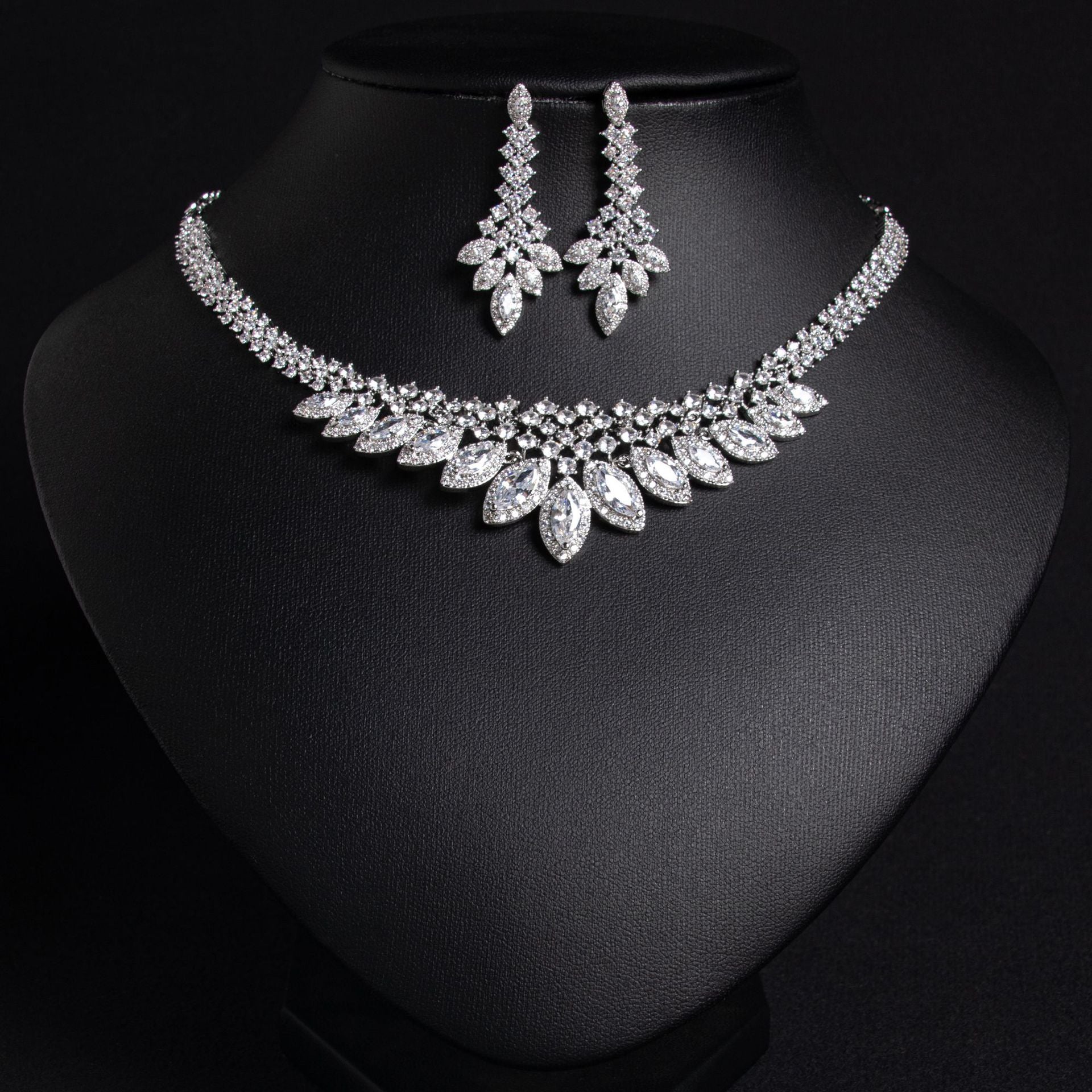 Luxury Multicolor Marquise Gemstone Necklace Set for Women – Elegant Leaf Jewelry with Matching Earrings