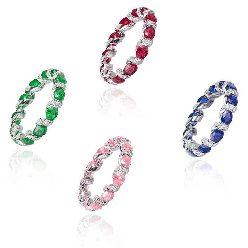 Bague empilable minimaliste en cristal rubis
