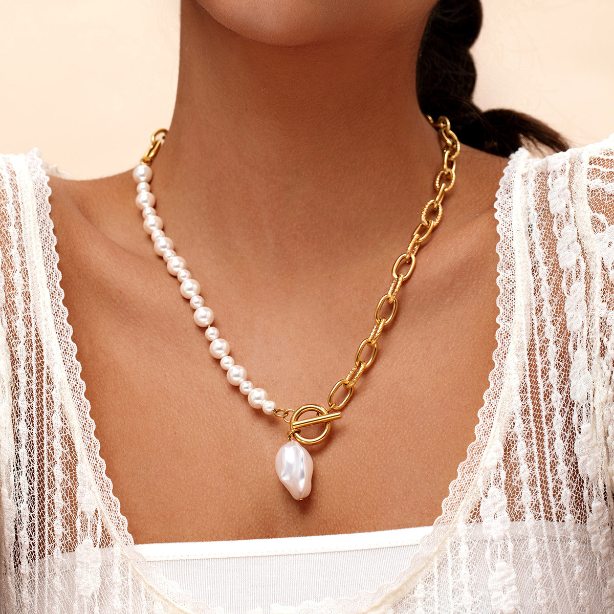 New retro special-shaped pearl necklace
