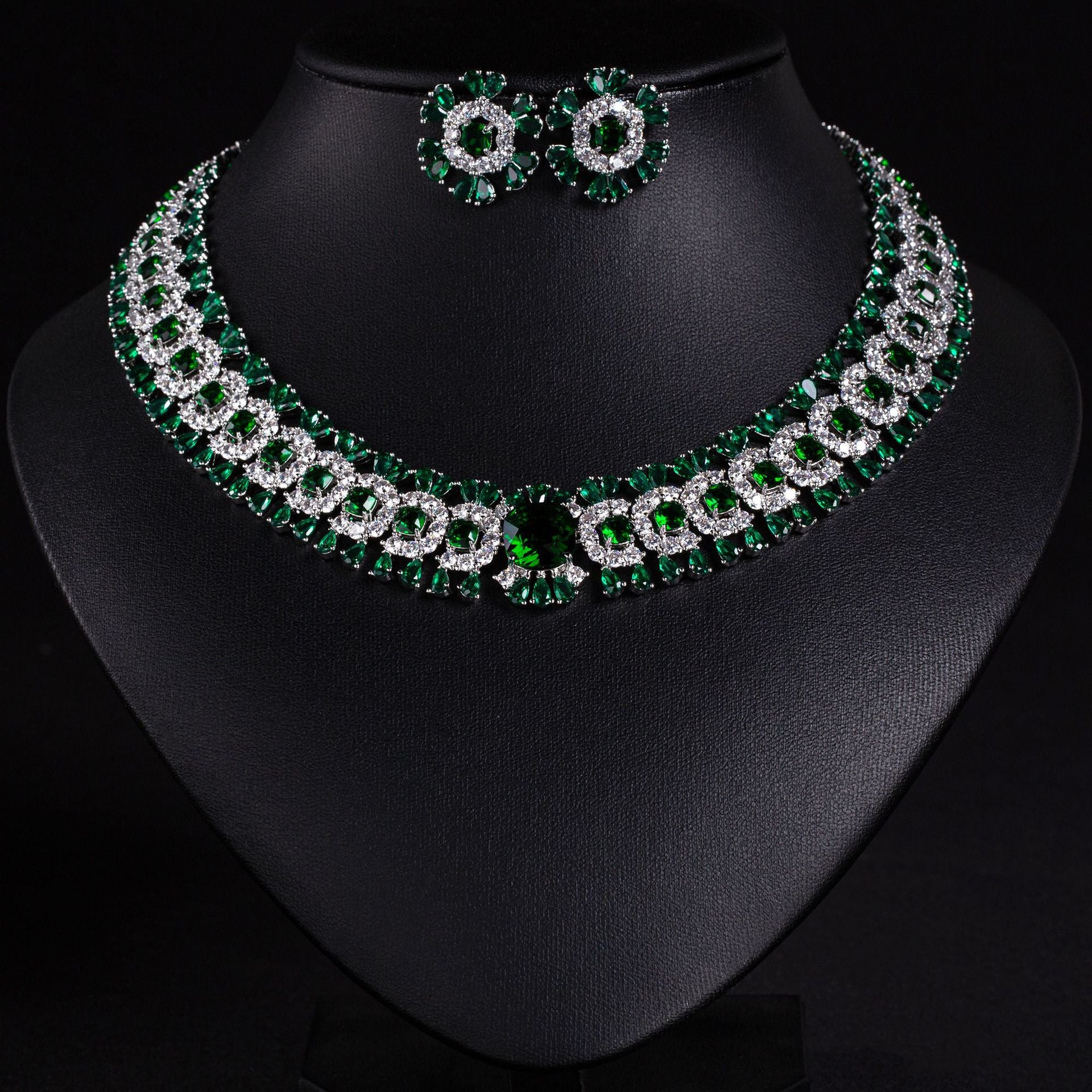 Ensemble collier et boucles d'oreilles de luxe en cristal jaune pour soirée de gala