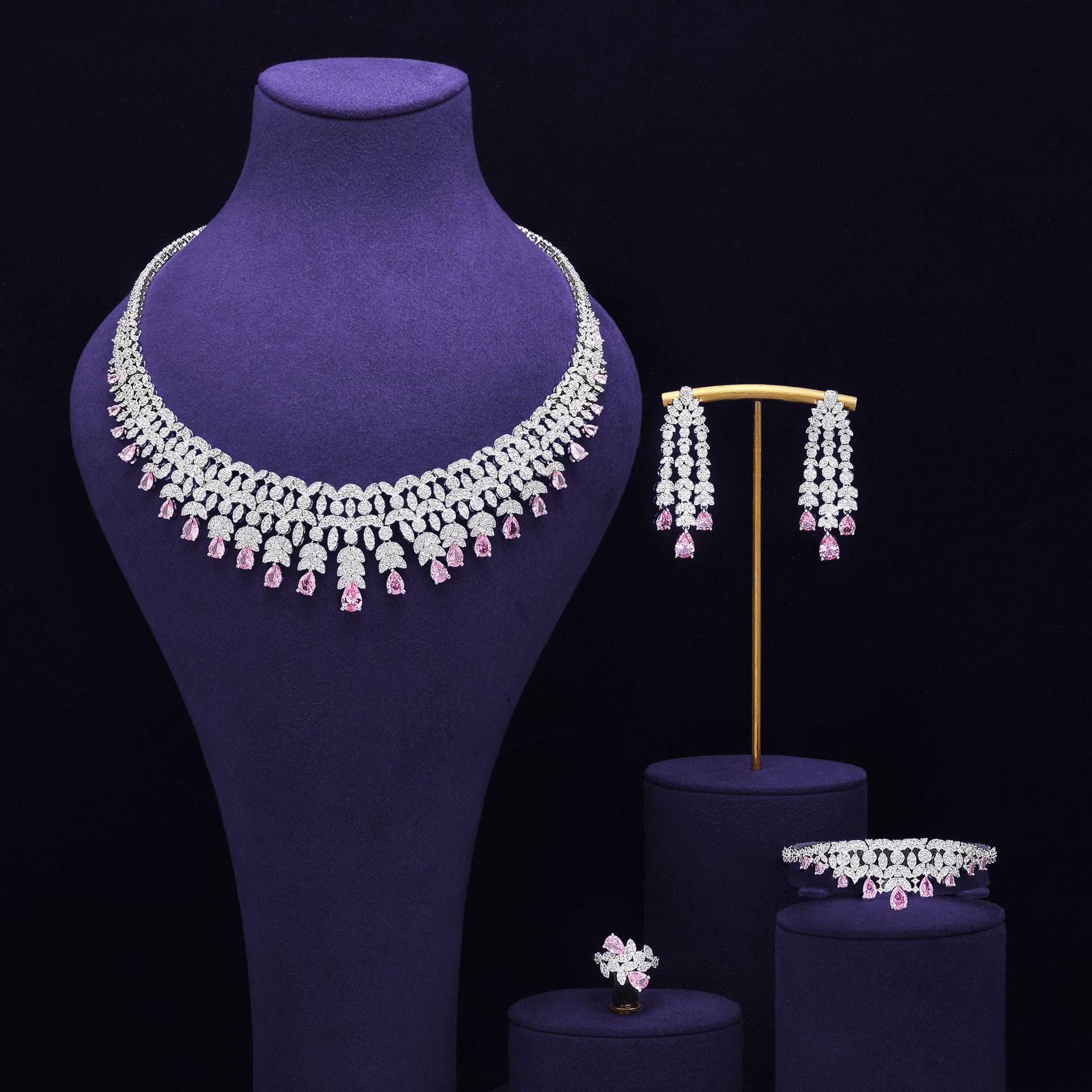 Elegant Emerald Green Evening Jewelry Set for Women