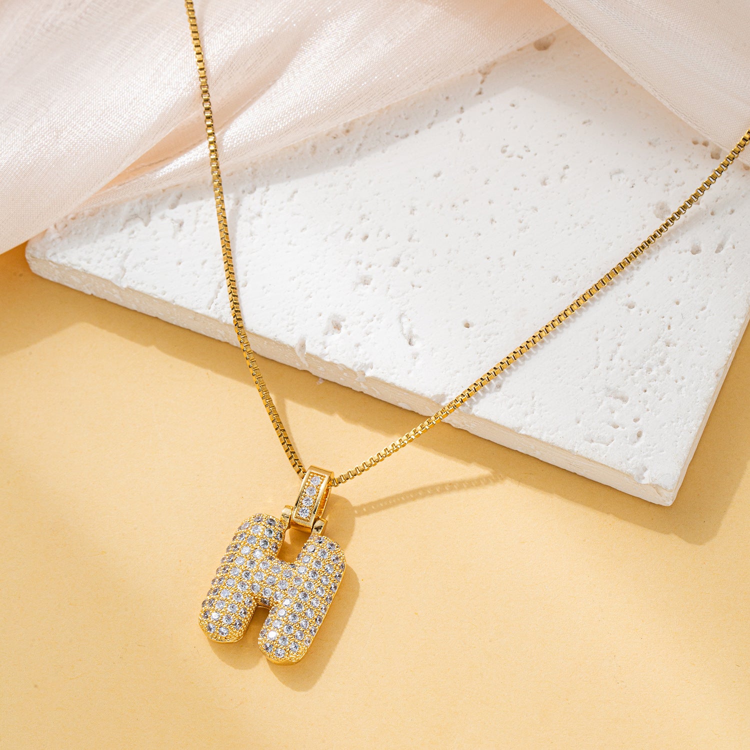 Creative fashion zircon fat 26 letter necklace