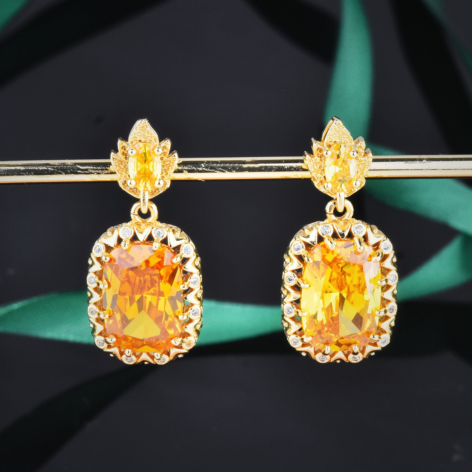 Italian retro high carbon diamond color treasure series