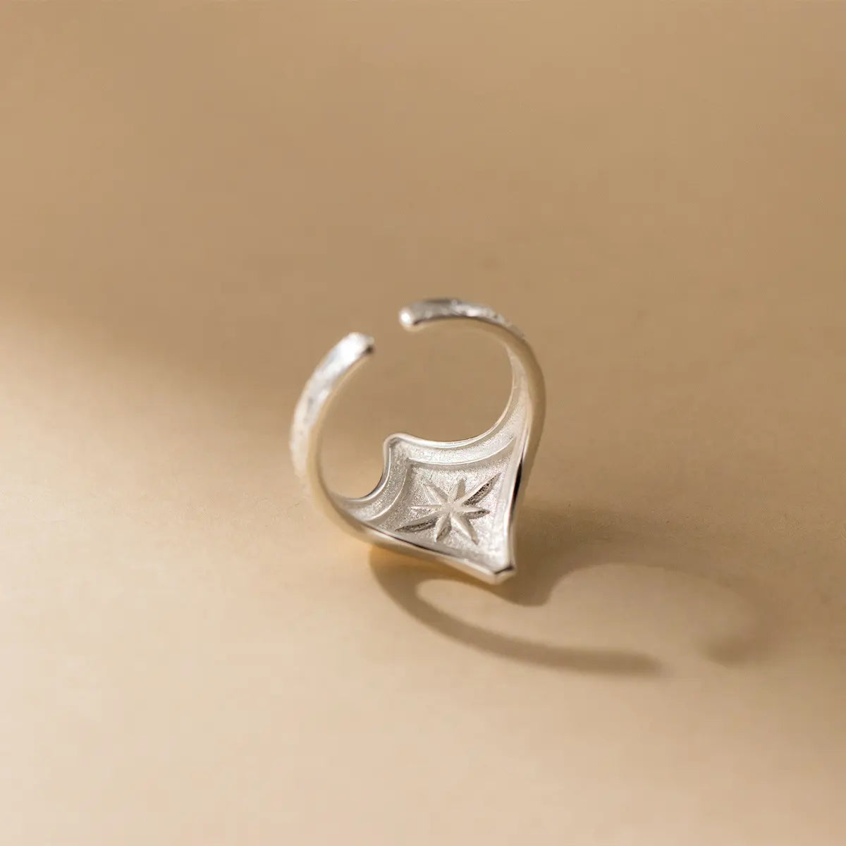 Bague en argent sterling S925 vintage brossé avec étoile à quatre branches