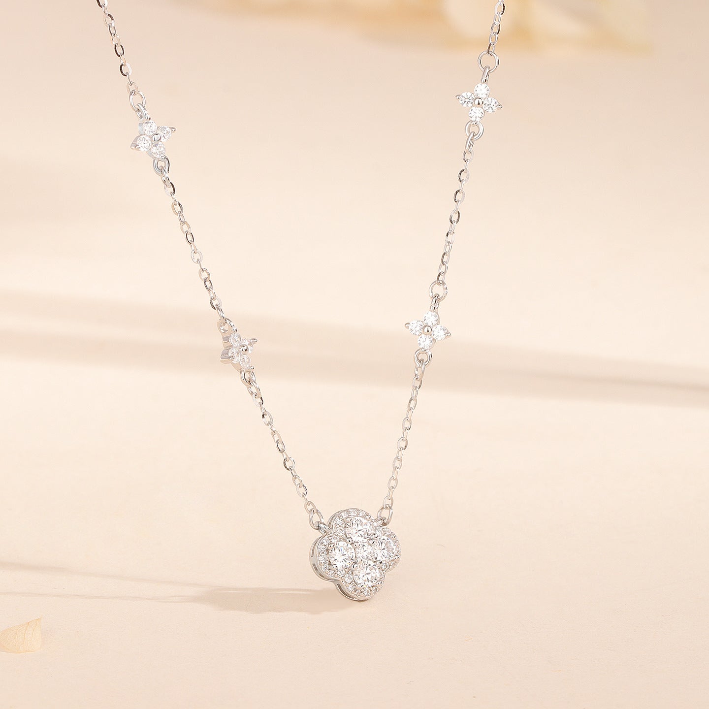 S925 Sterling Silver Diamond Clover Necklace