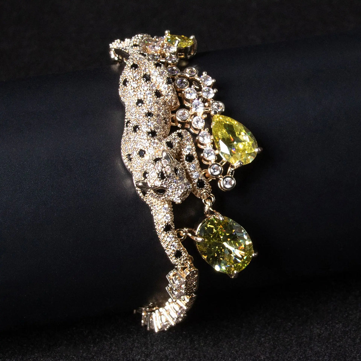 Bracelet Léopard de Luxe Entièrement en Cristal pour Femme