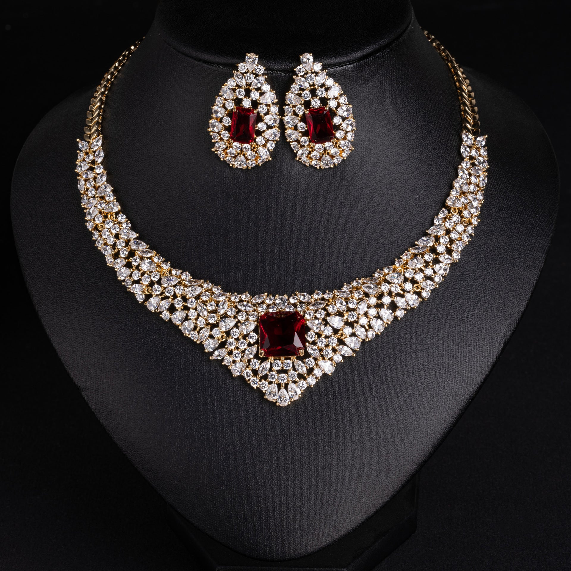 Luxury Ruby Red Crystal Necklace Earrings Set – Gold Statement Jewelry for Women