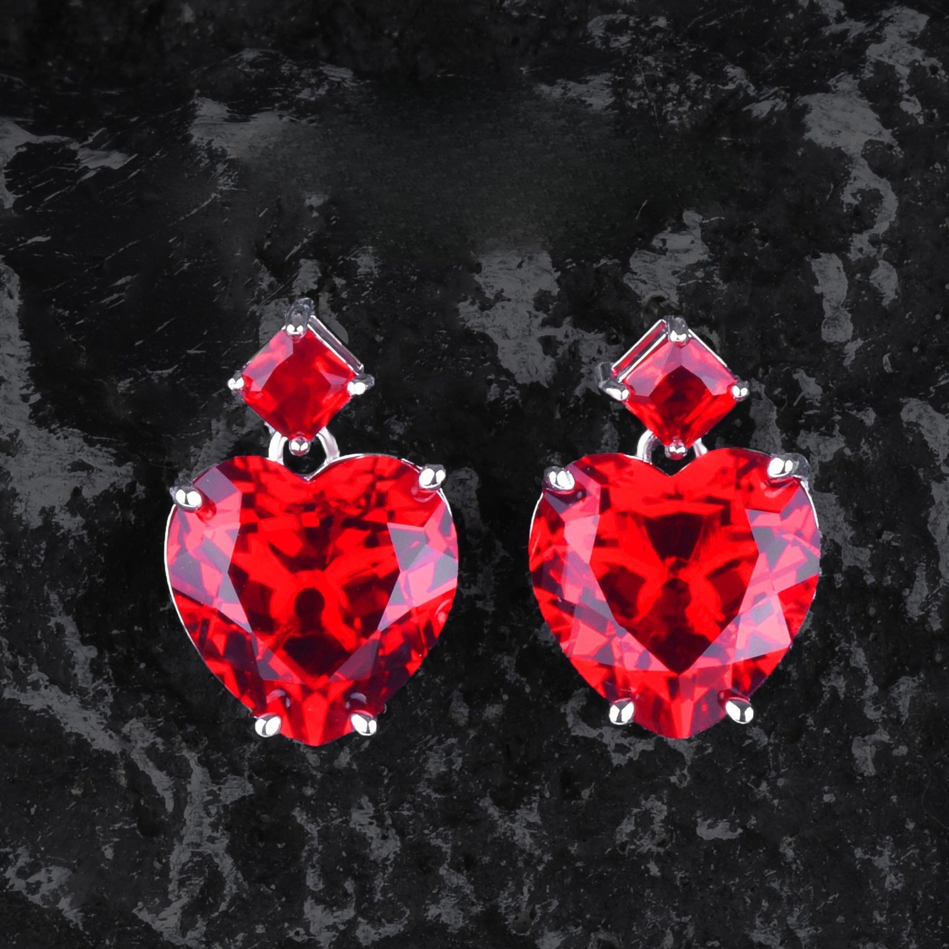 Heart of the Ocean Sapphire Treasure Set