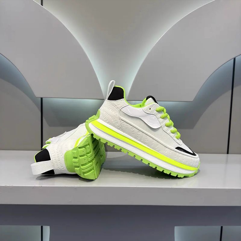 Summer mesh lightweight heightening casual sneakers Running shoes and sports shoes for men