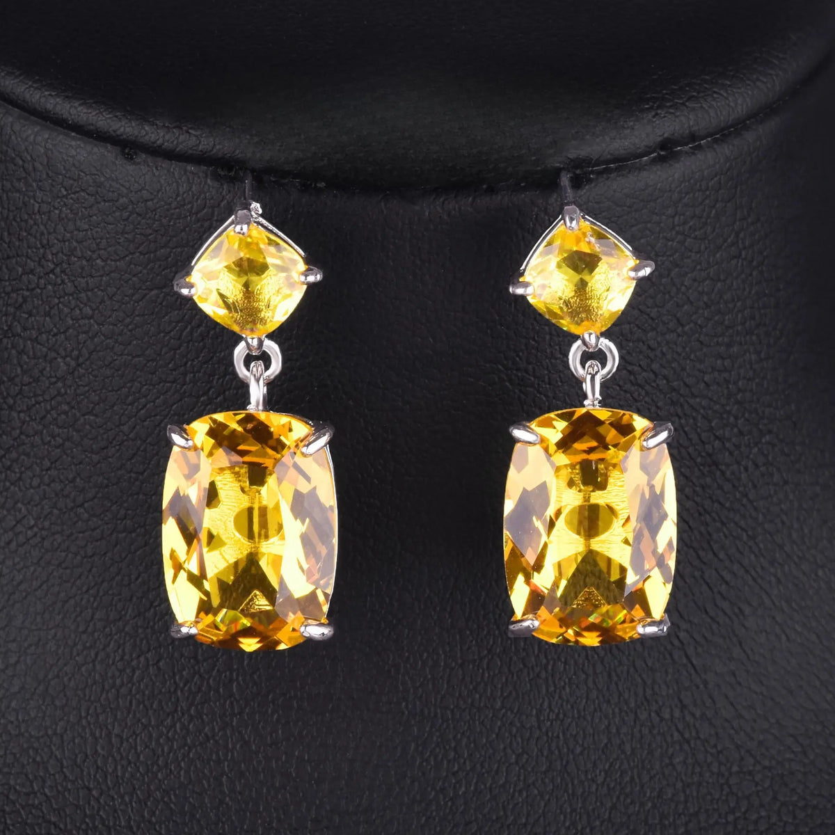 Collier Saphir Tendance 20 Carats Sertissage Trésor Coloré