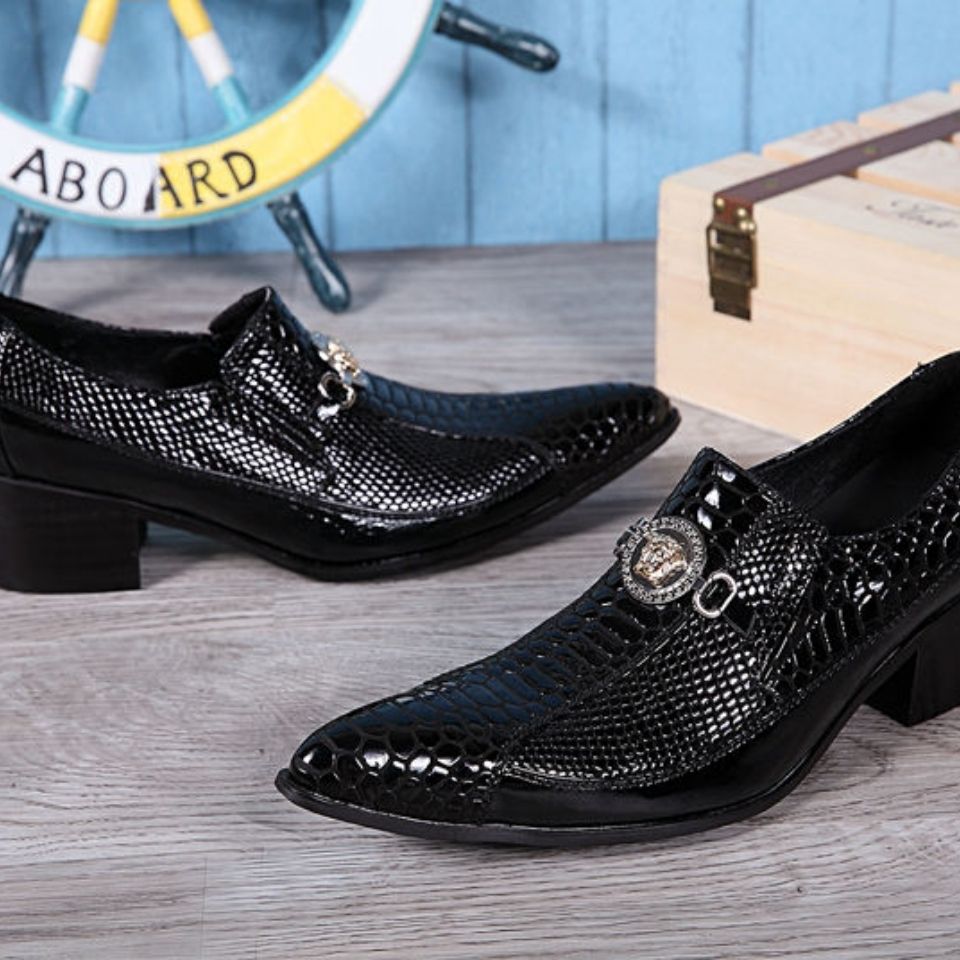 Personalized snake pattern high-heeled loafers men's bar nightclub leather shoes