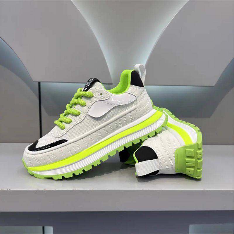 Summer mesh lightweight heightening casual sneakers Running shoes and sports shoes for men