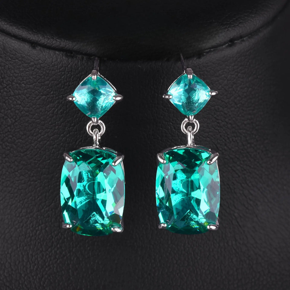 Collier Saphir Tendance 20 Carats Sertissage Trésor Coloré