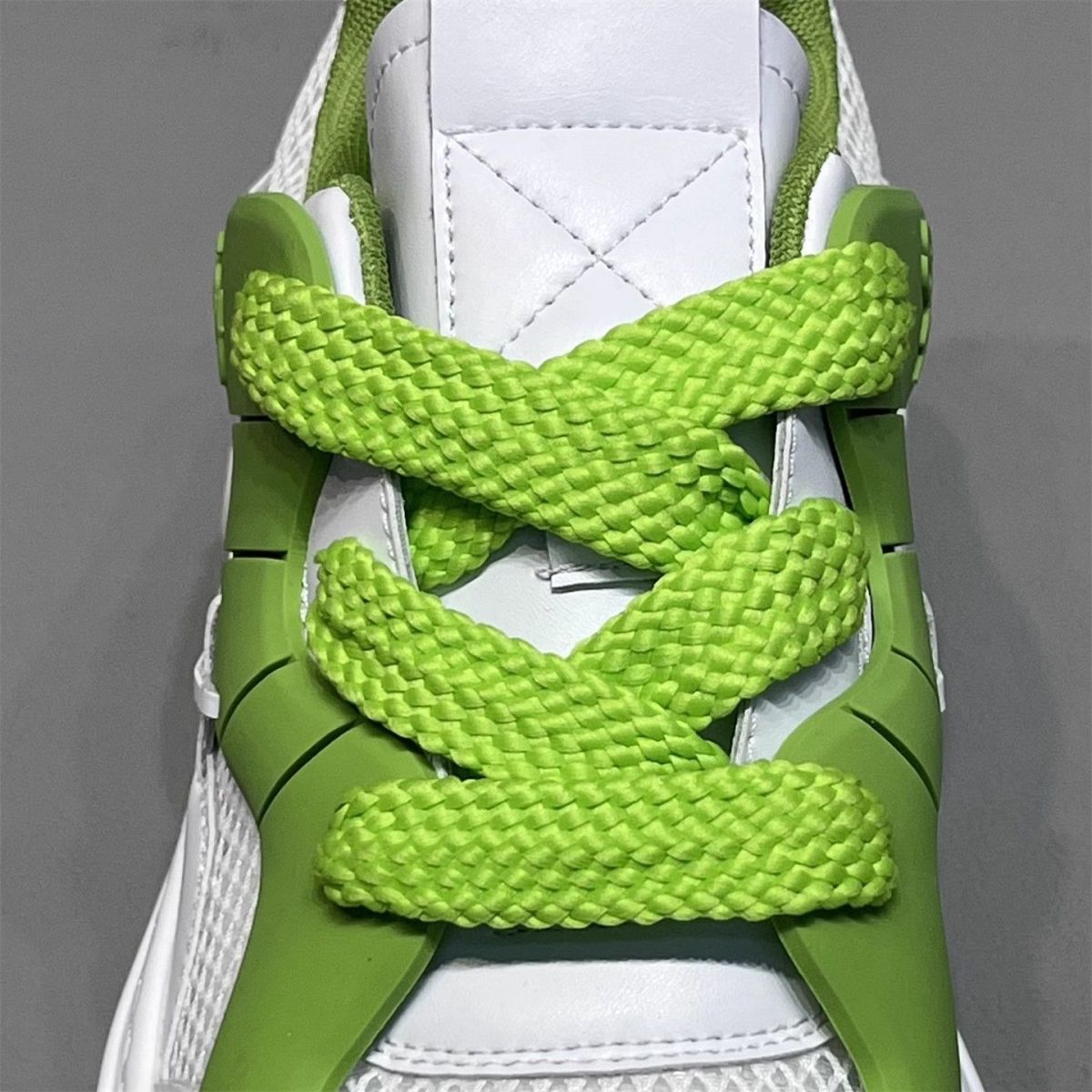 Fashion versatile mesh casual shoes Running shoes and sports shoes for men sneakers