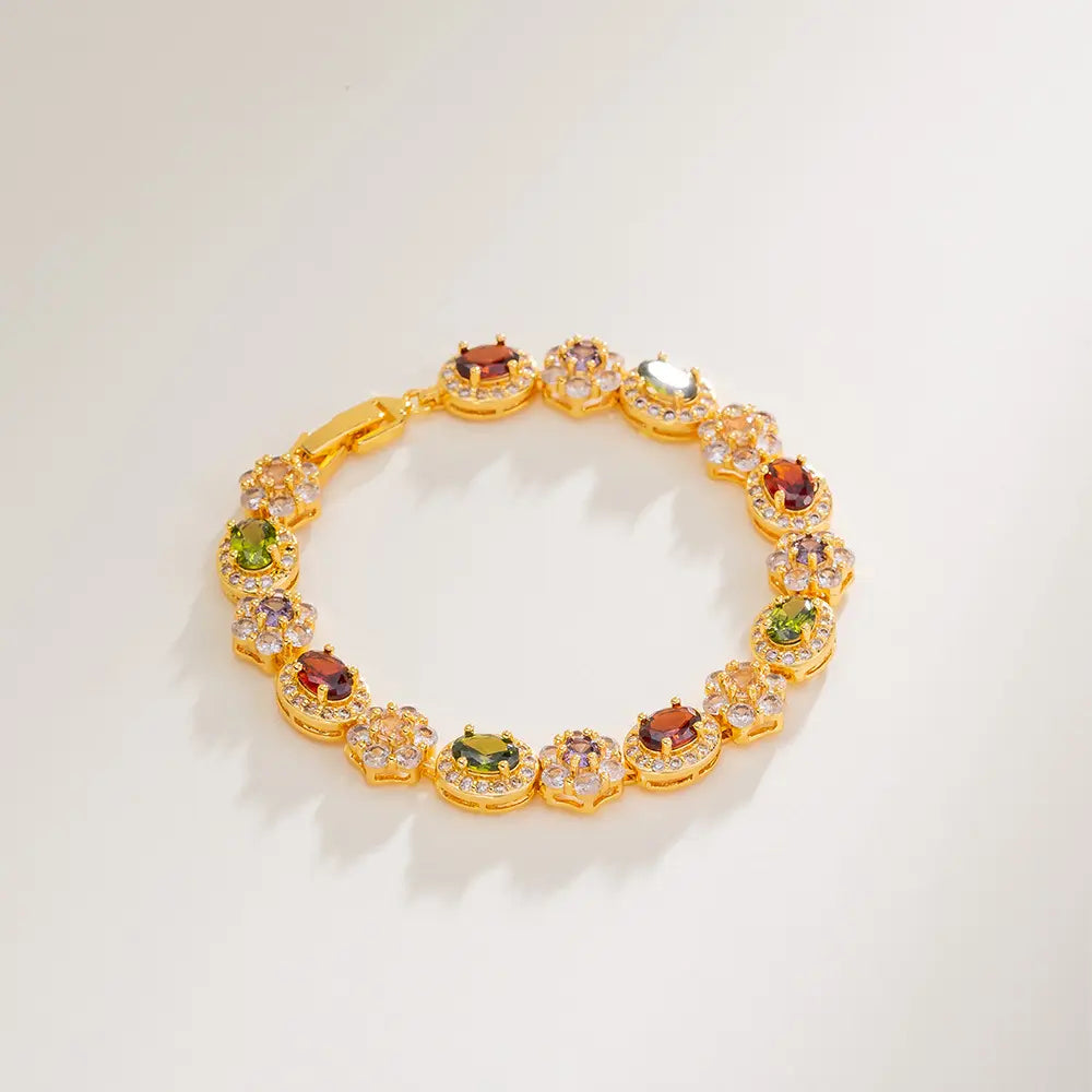 Bracelet élégant entièrement incrusté de zircons